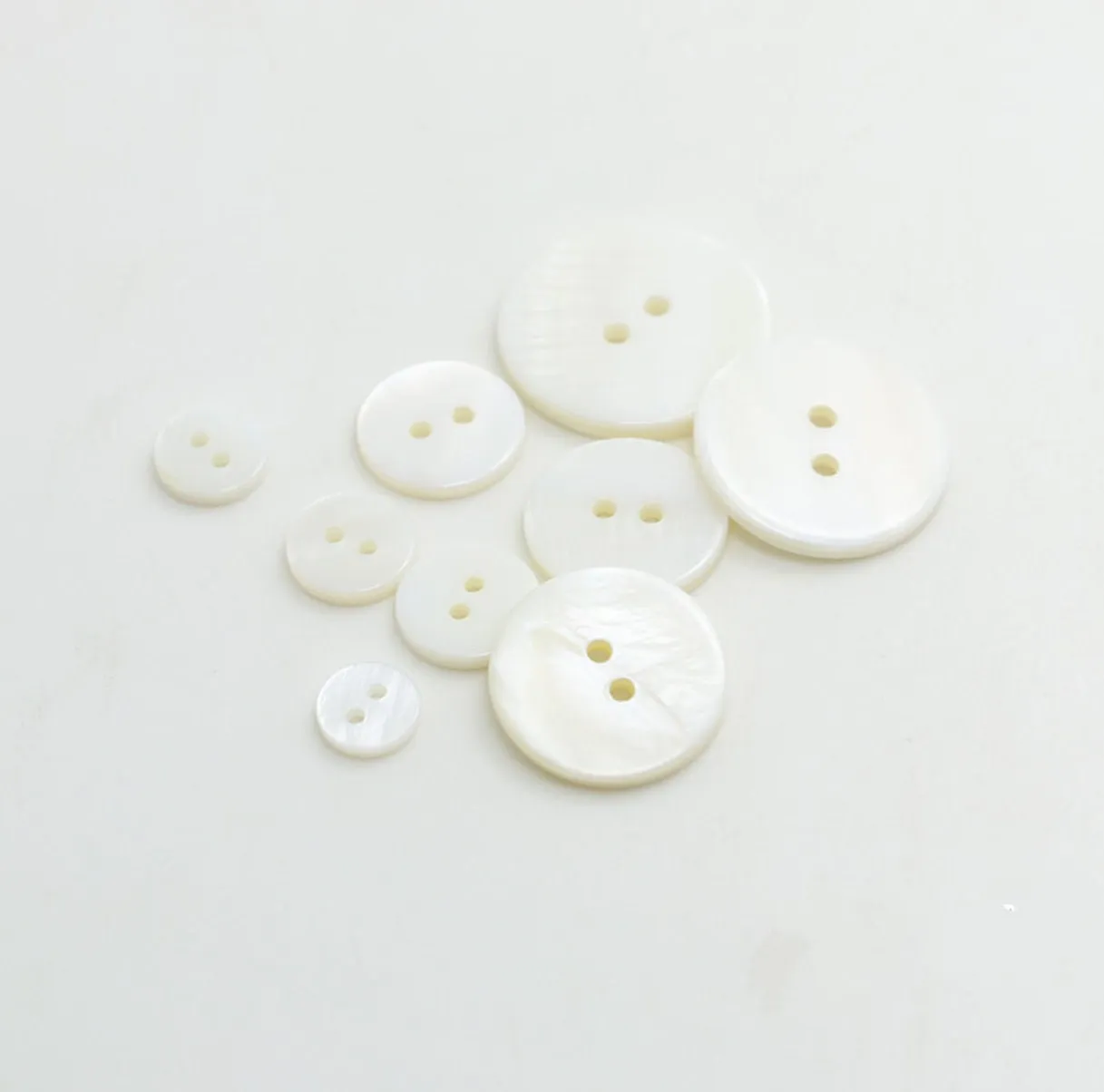 Mother of pearl buttons, Natural white shell sewing buttons, 7 sizes available