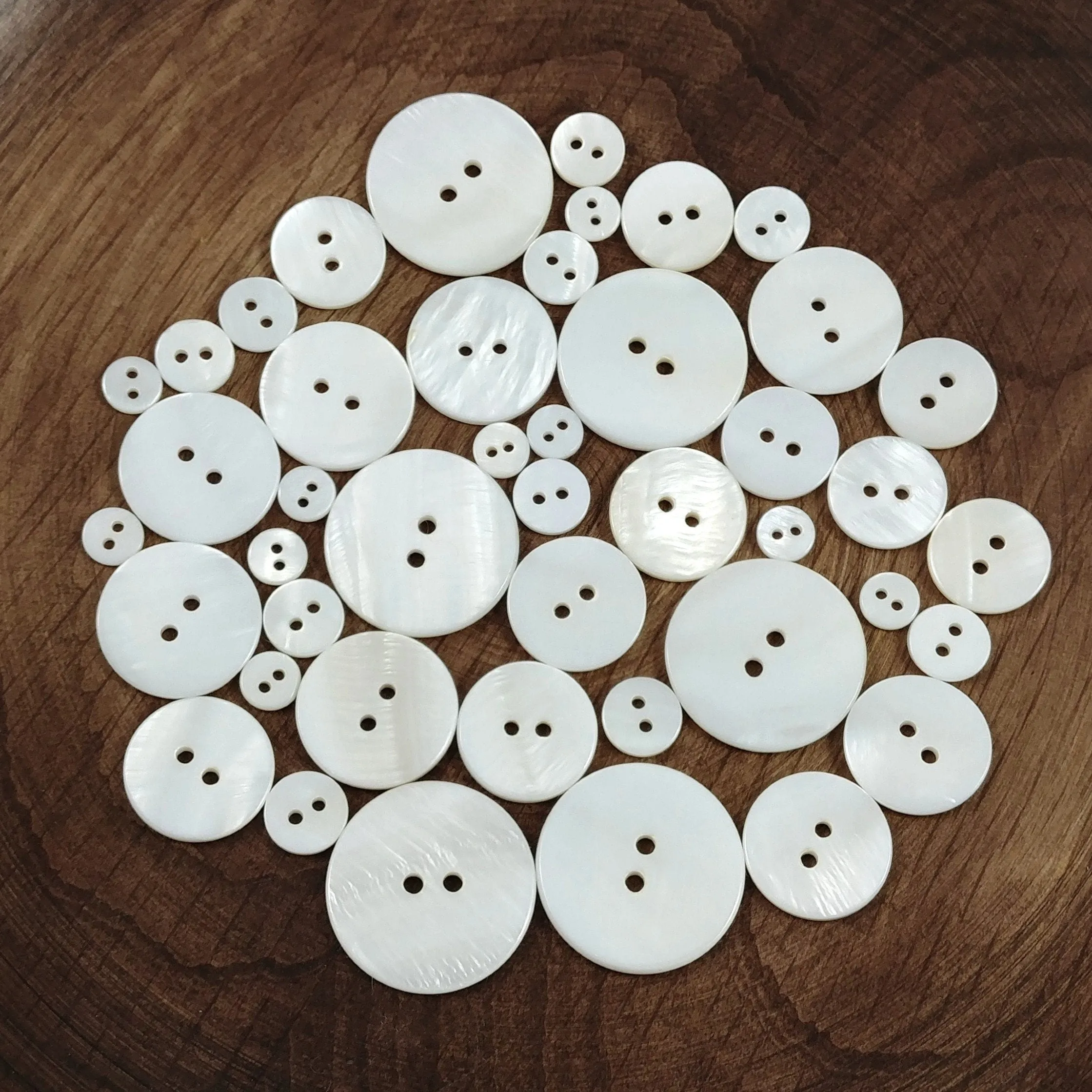 Mother of pearl buttons, Natural white shell sewing buttons, 7 sizes available