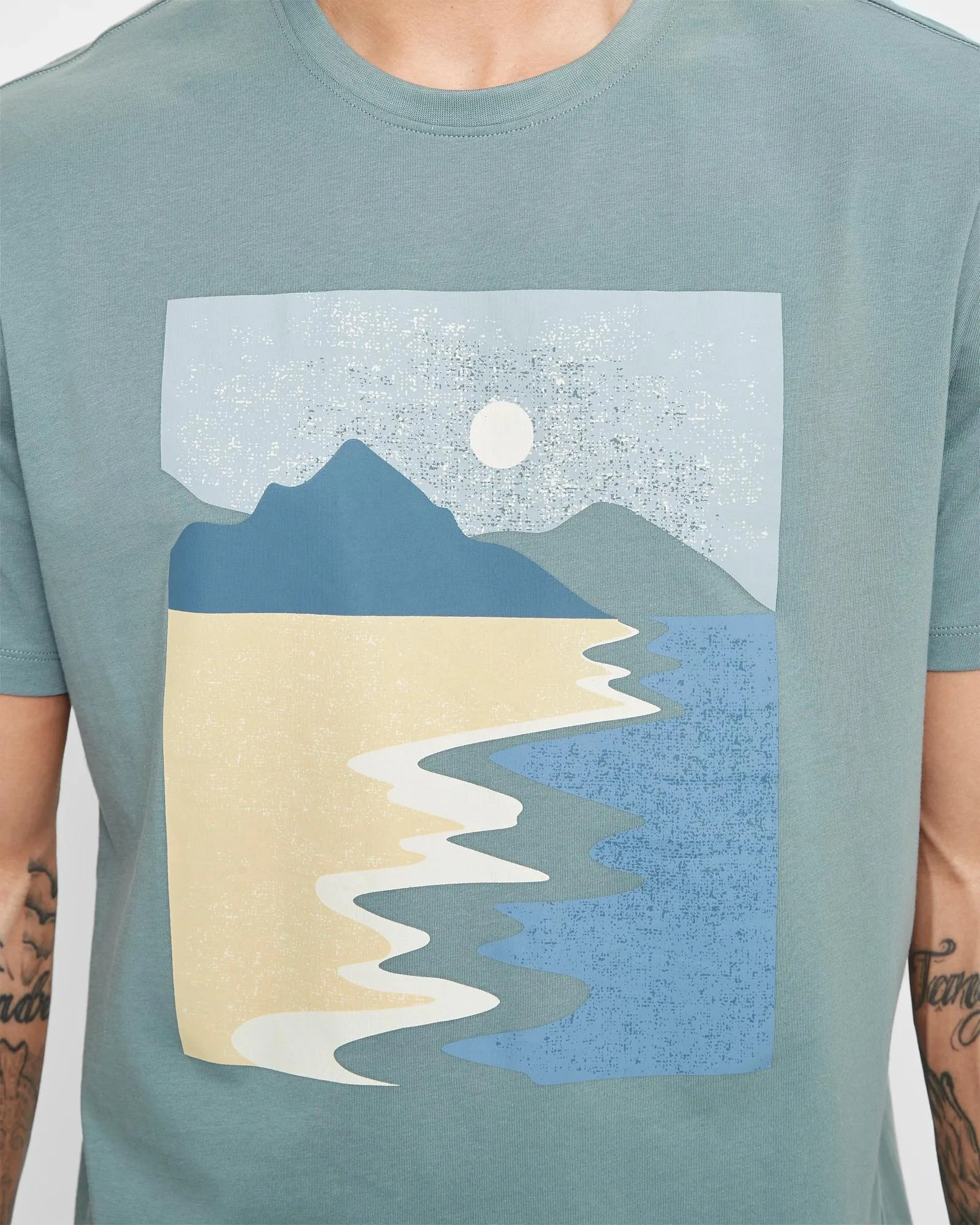 popular  Shoreline Print T-Shirt
